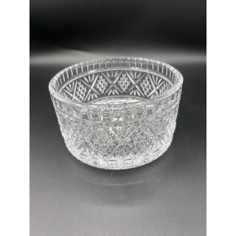 Shannon Crystal By Godinger Heavy Cut Crystal Candy Nut Serving Bowl 5.6”